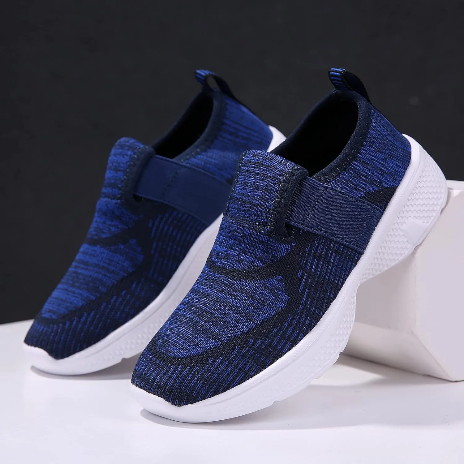 Kids Lightweight Breathable Loafer Walking Shoes Easy Walk Sport Running Sneaker Casual Slip-on Shoe for Boys Girls
