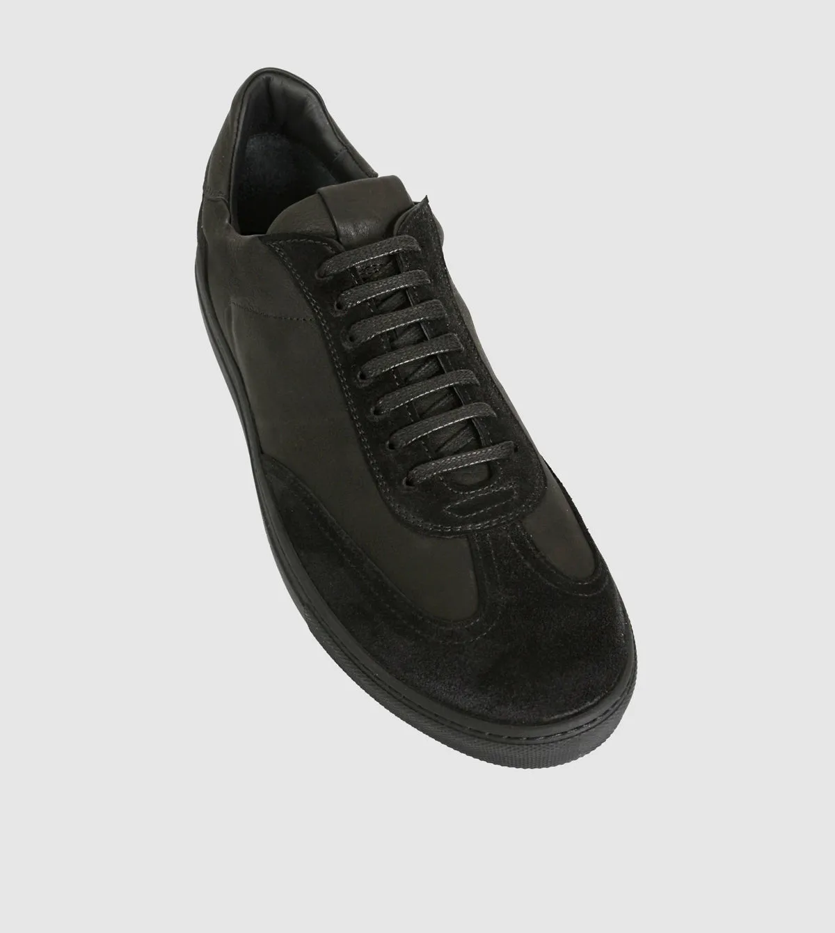 Lennards Low Top sneakers by Brando